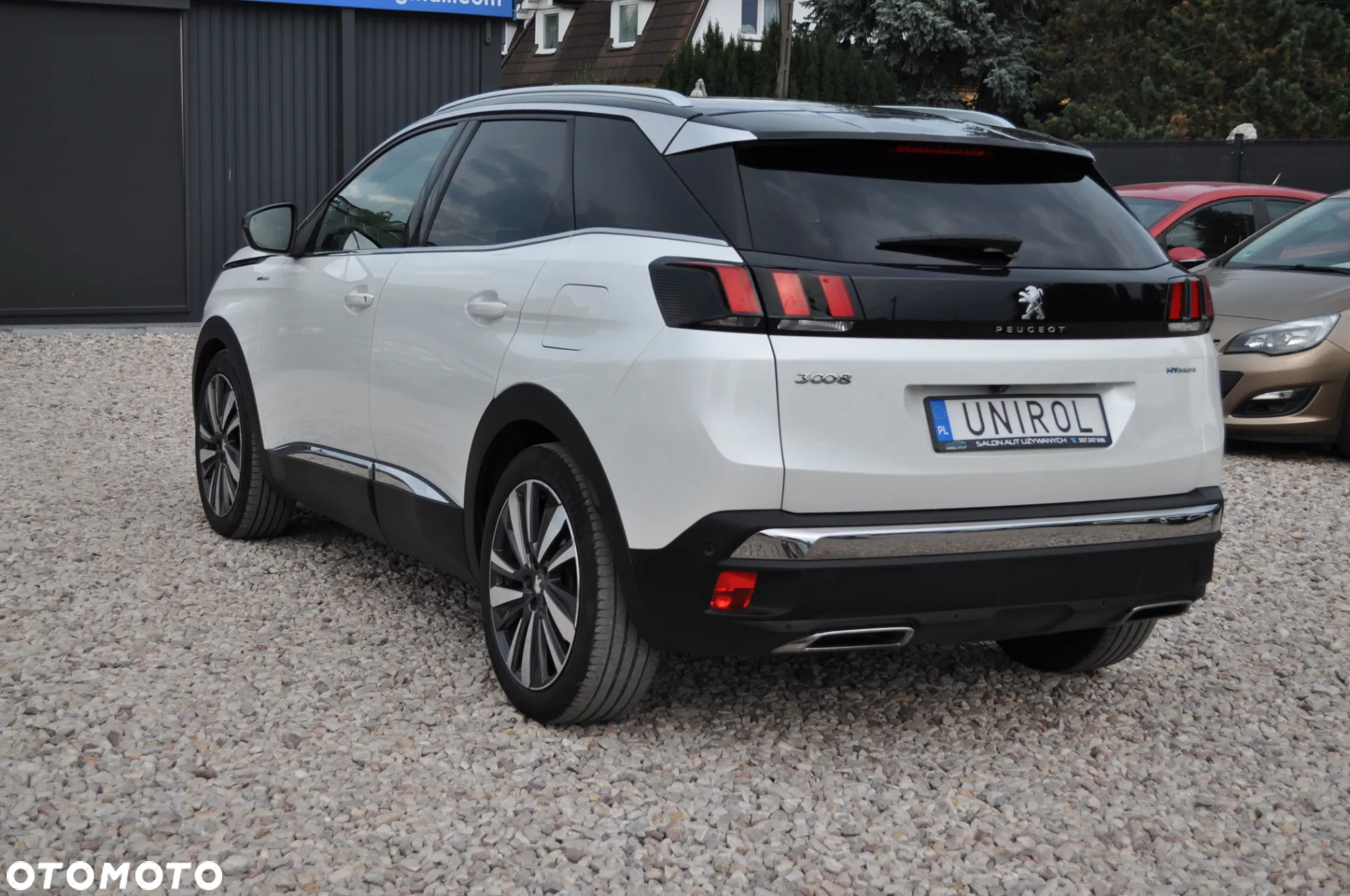 Peugeot 3008 Plug-In Hybrid4 300 e-EAT8 GT - 9