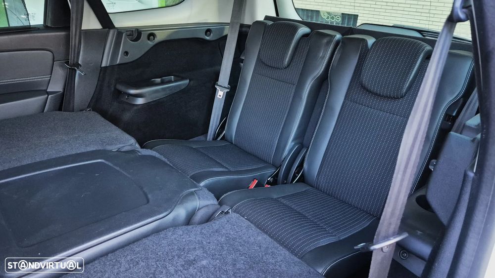 Renault Grand Scénic 1.5 dCi Bose Edition 7L - 17