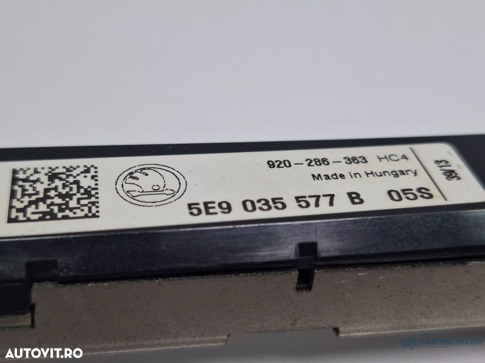 Amplificator antena SKODA OCTAVIA Combi 5E5 2012 - > TDI CKFC, CRMB, CYKA 5E9035577B - 3