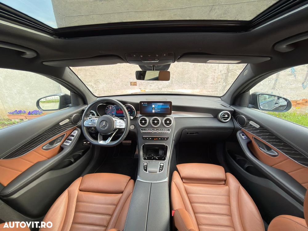 Mercedes-Benz GLC Coupe 300 e 4MATIC - 20