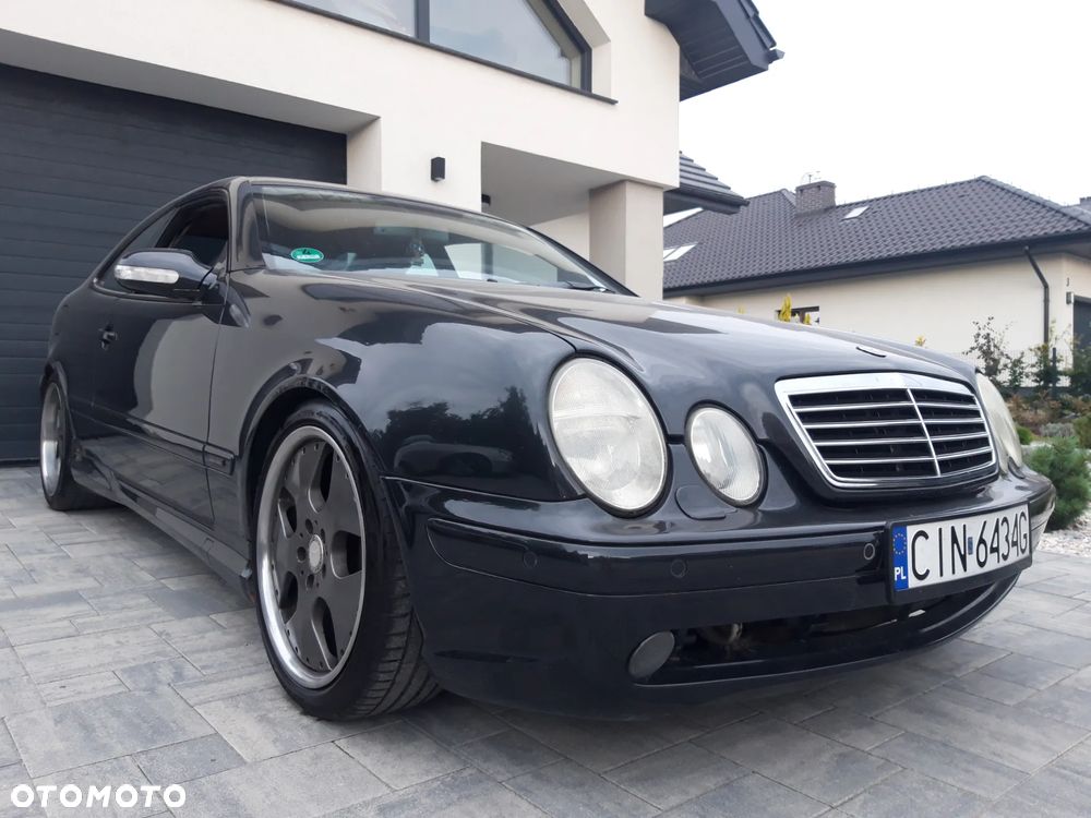 Mercedes-Benz CLK - 2