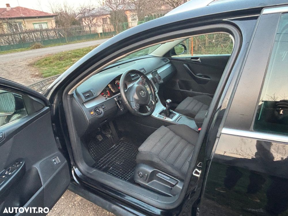 Volkswagen Passat 2.0 TDI Highline DPF - 10