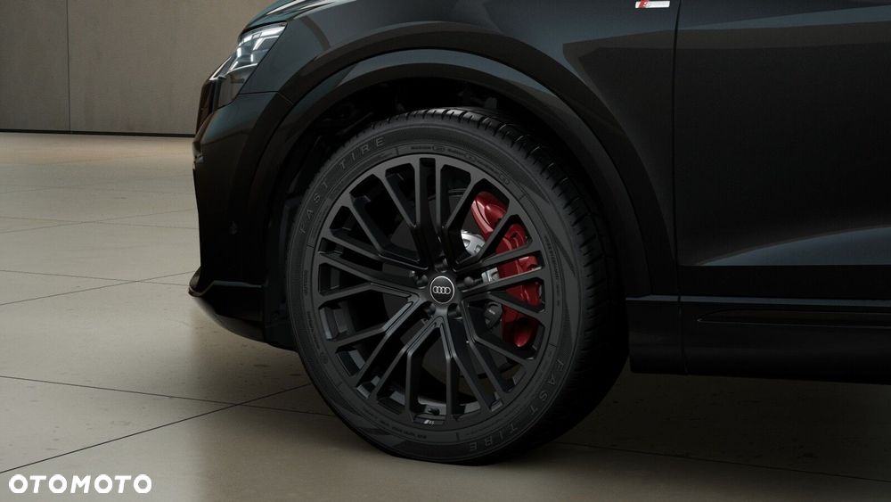 Audi Q8 - 6