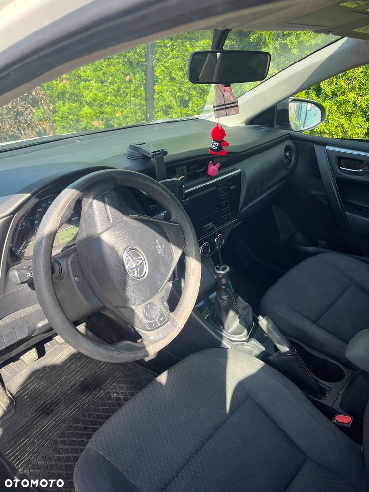 Toyota Corolla 1.33 Comfort - 9