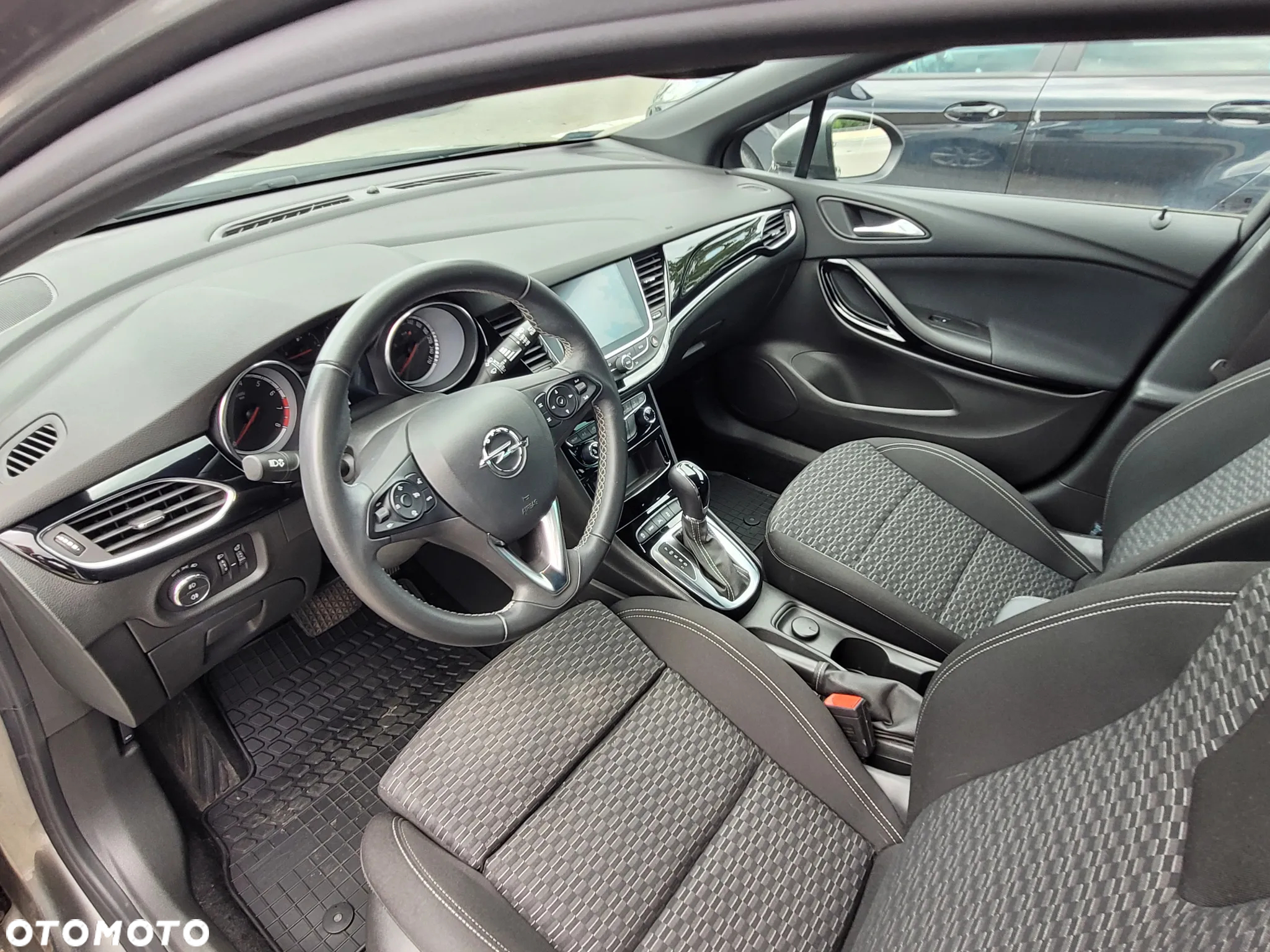 Opel Astra - 11