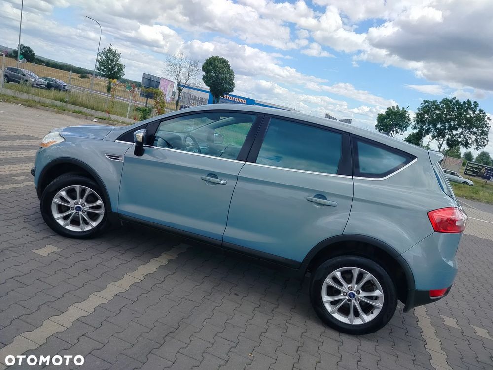 Ford Kuga 2.5 4x4 Titanium - 16