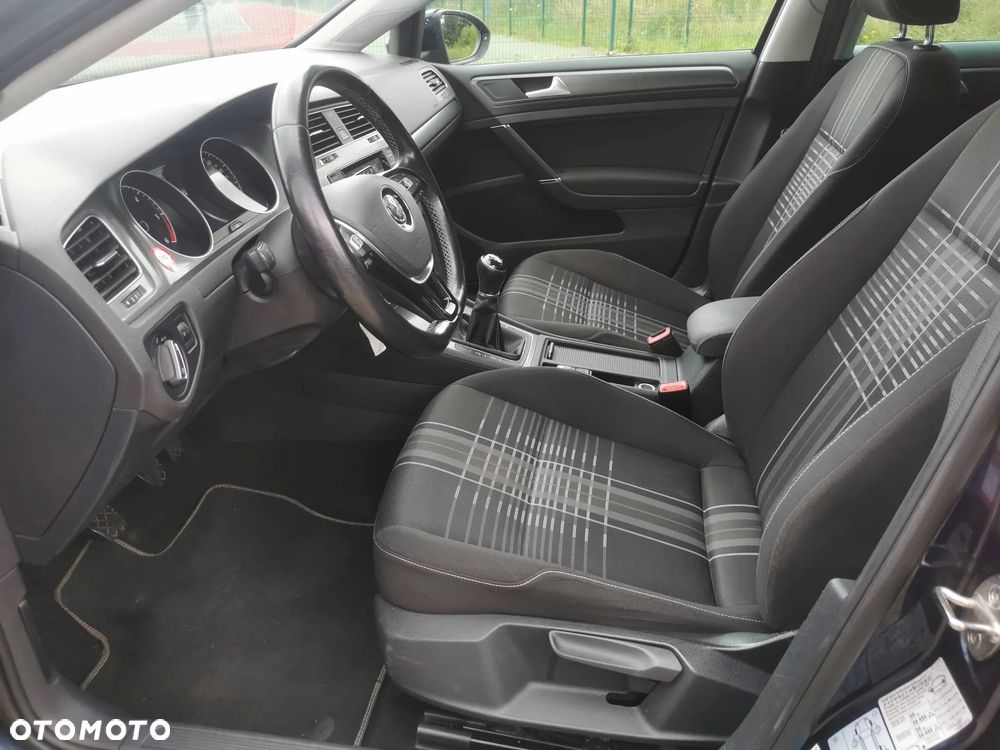 Volkswagen Golf 2.0 TDI 4Motion BlueMotion Technology Lounge - 9