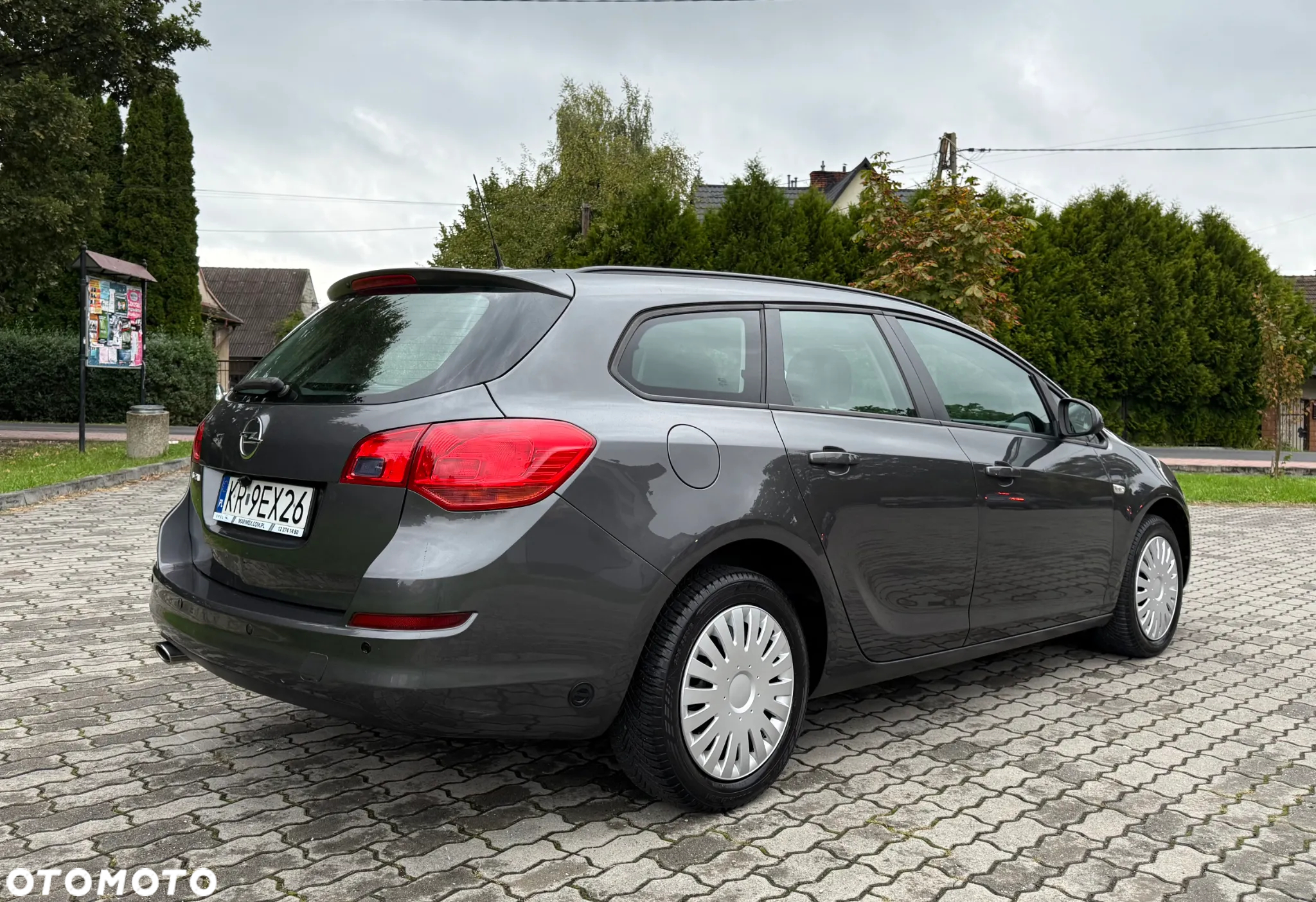 Opel Astra IV 1.4 T Enjoy - 11
