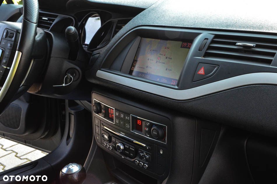 Citroën C5 2.0 HDi Attraction - 33
