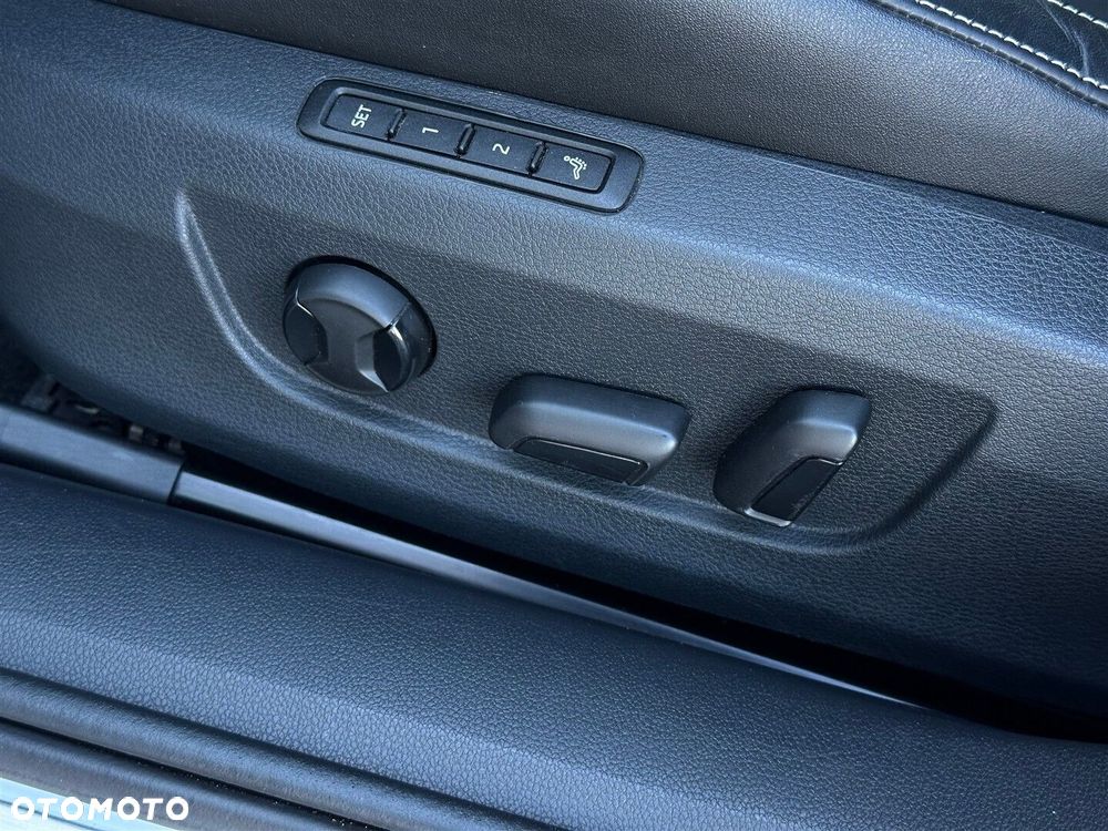 Skoda Superb 2.0 TSI 4x4 L&K DSG - 11