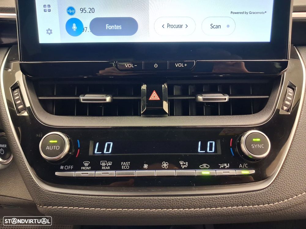 Toyota Corolla Touring Sports 1.8 Hybrid Comfort Plus - 24