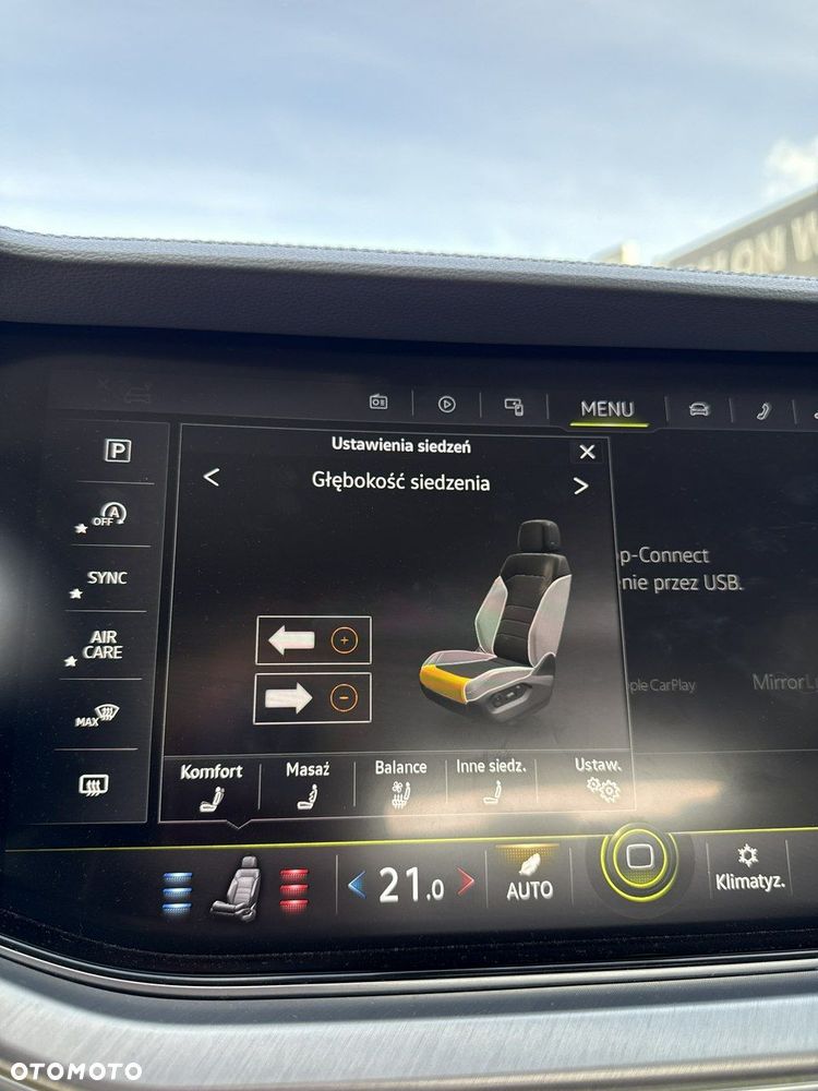 Volkswagen Touareg - 34