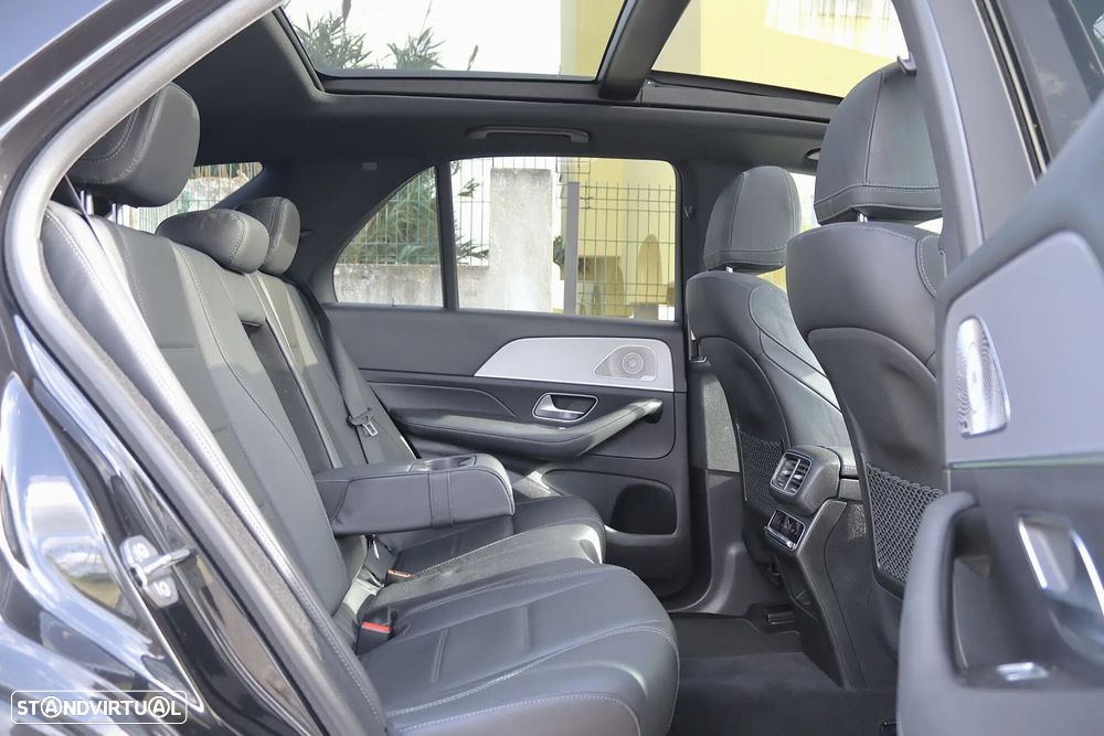 Mercedes-Benz GLE 300 d 4Matic 9G-TRONIC AMG Line - 27