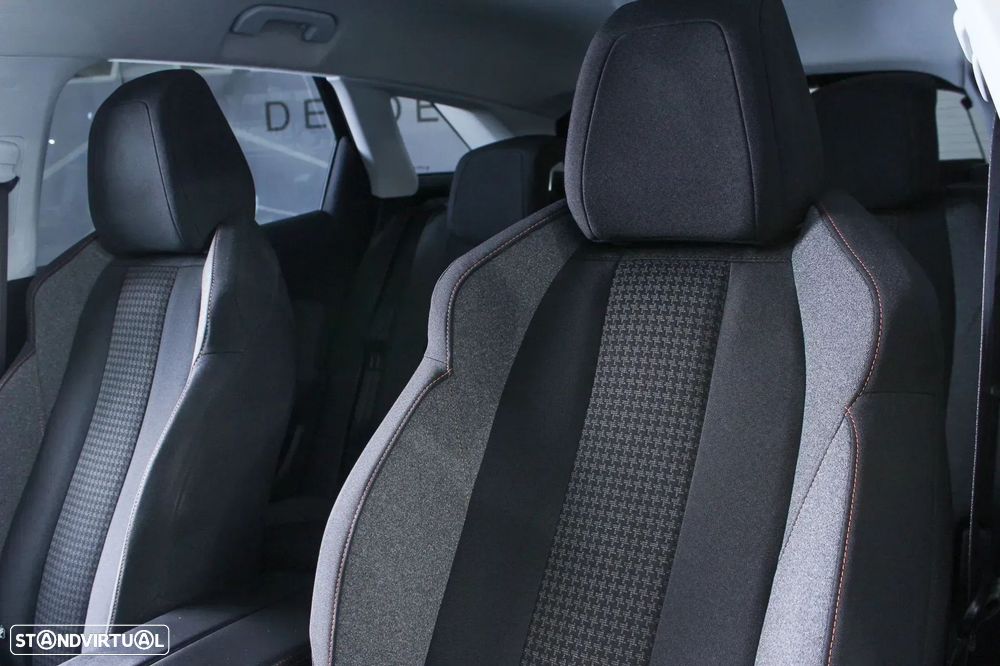 Peugeot 3008 PureTech 130 Stop & Start GPF EAT8 Active - 8