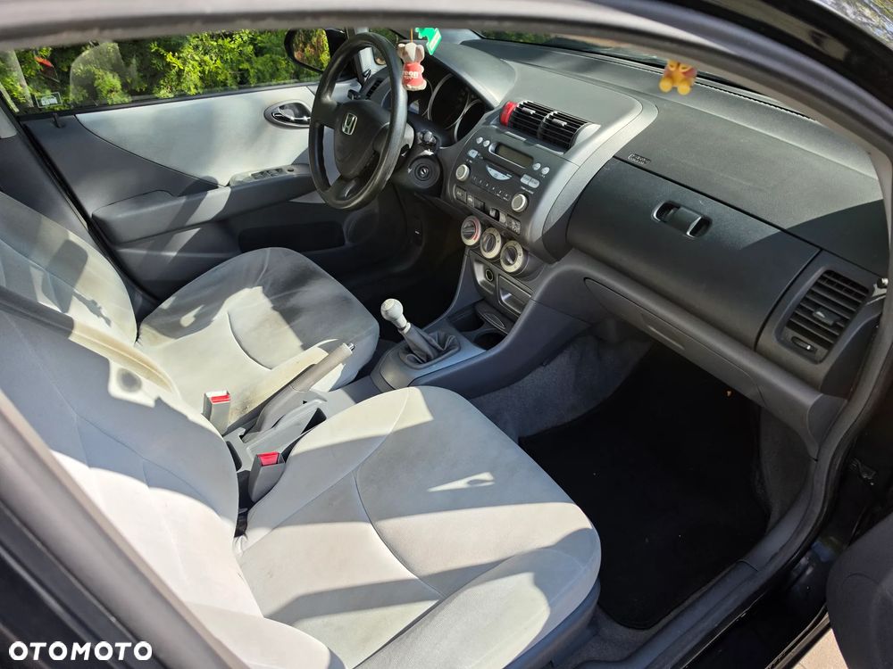 Honda City 1.4 Comfort - 4