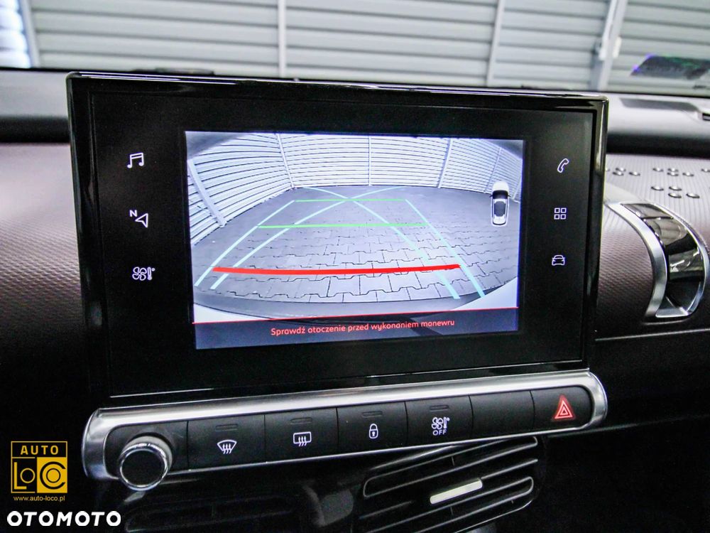 Citroën C4 Cactus 1.2 PureTech Shine S&S - 19