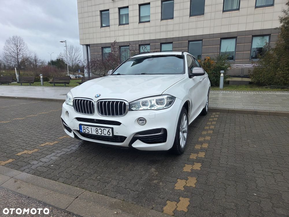 BMW X6 - 24