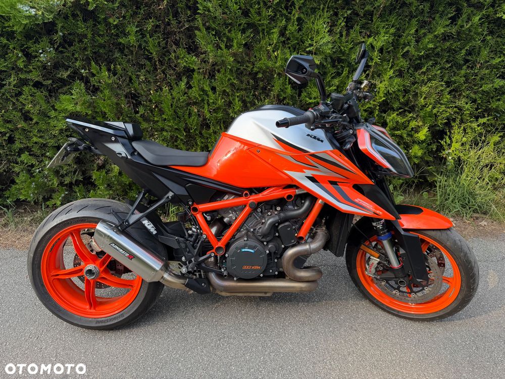 KTM Super Duke - 1