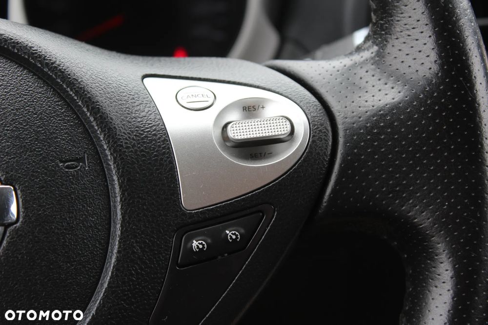 Nissan Juke 1.5 dCi N-Connecta - 28