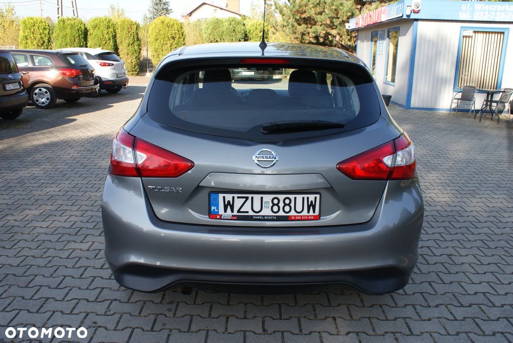 Nissan Pulsar - 12