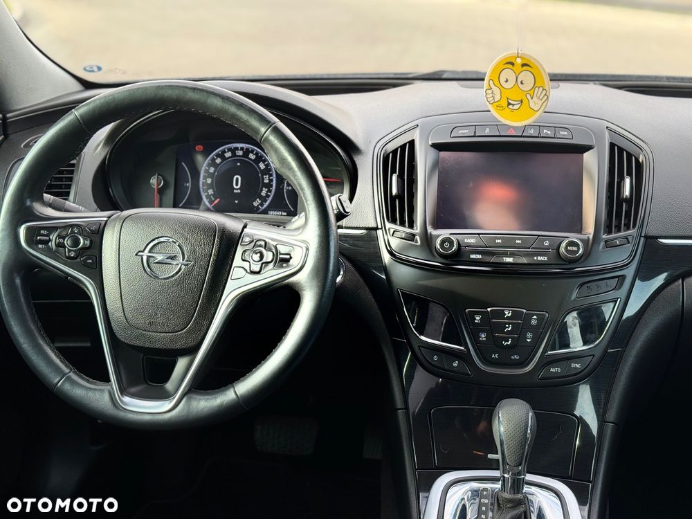 Opel Insignia - 16