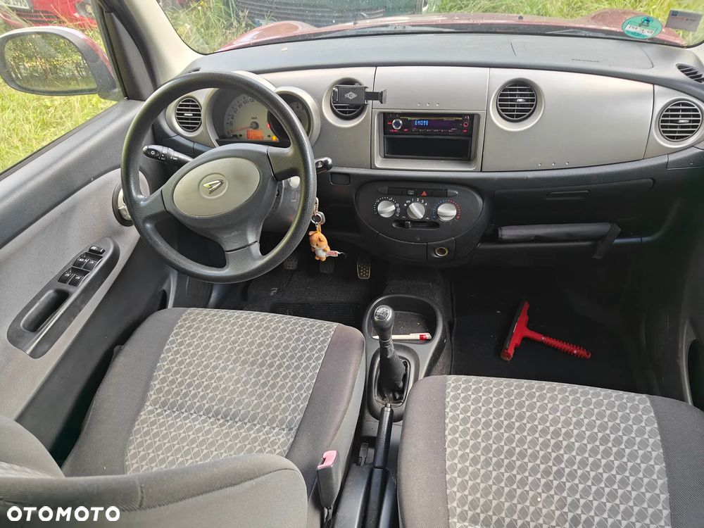 Daihatsu Trevis 1.0 Limited - 21