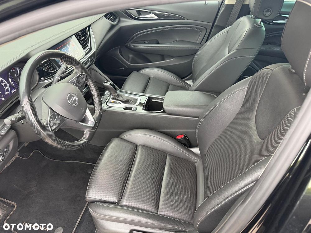 Opel Insignia 2.0 BiTurbo 4x4 Ultimate Exclusive - 6