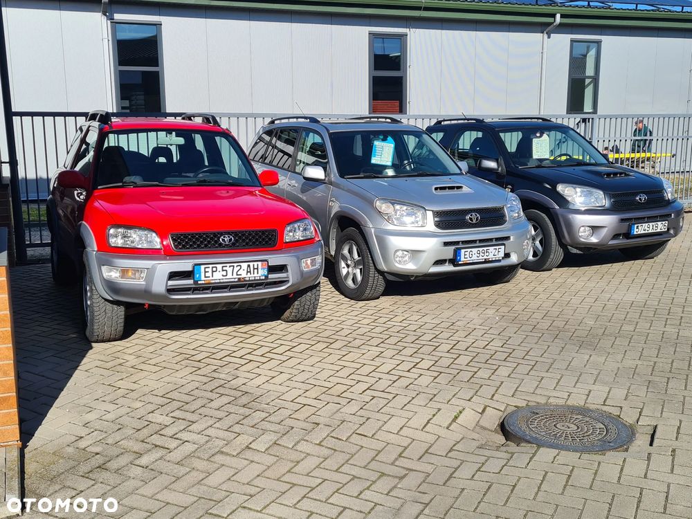 Toyota RAV4 - 2