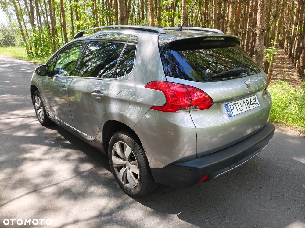 Peugeot 2008 1.6 BlueHDi Style - 4
