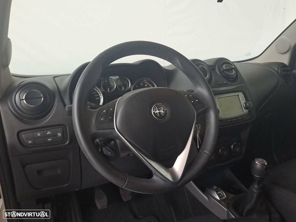 Alfa Romeo MiTo 0.9 T TwinAir Urban - 12