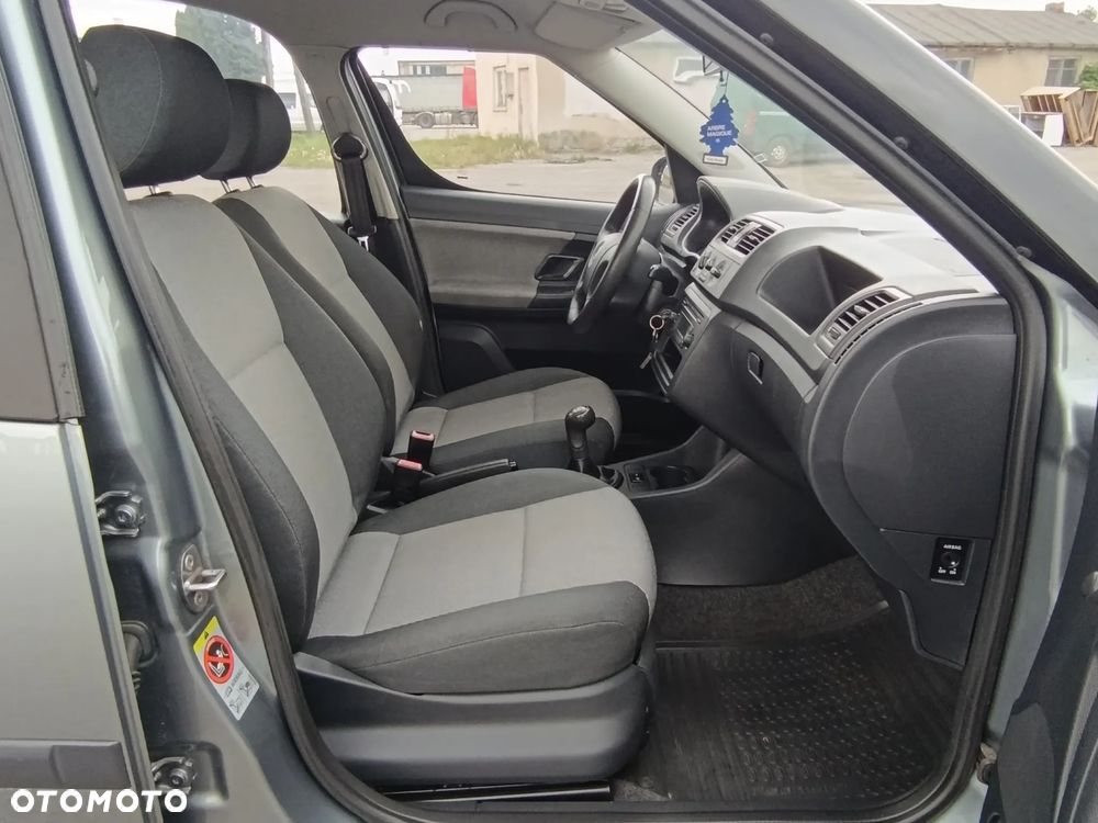 Skoda Roomster 1.4 MPI FAMILY - 5
