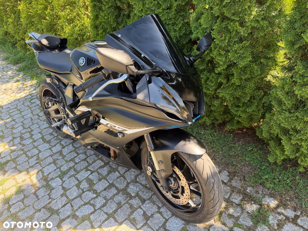 Yamaha R7 - 3