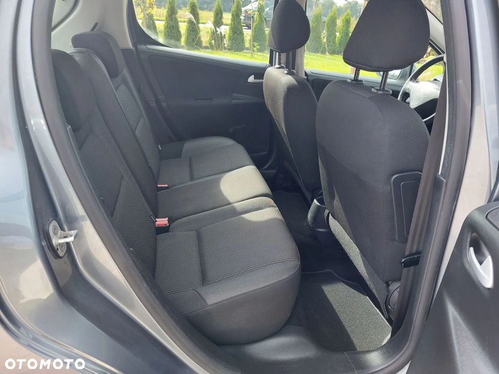 Peugeot 207 1.6 HDi Trendy 99g - 39