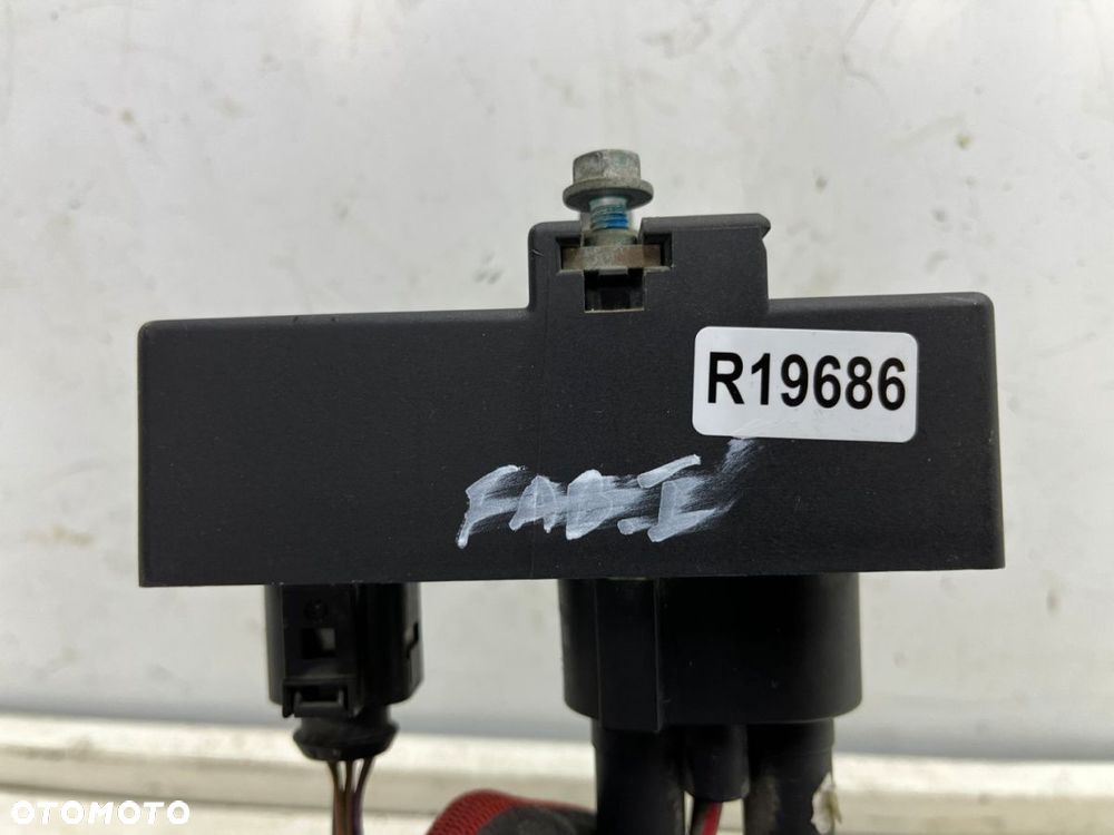 Moduł VW Golf Polo Fabia Octavia Leon Ibiza Audi A3 przekaźnik wentylatorów sterownik 1j0919506m - 3