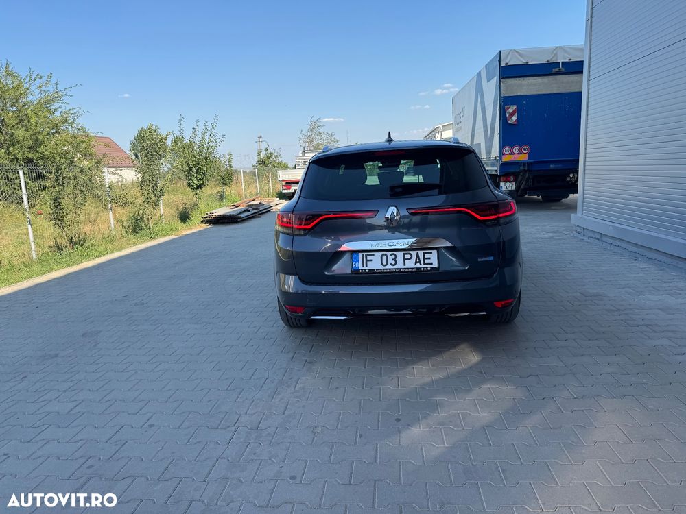 Renault Megane - 5