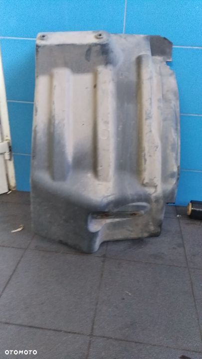Nadkole błotnik przód lewy Iveco Stralis 504067844 - 1