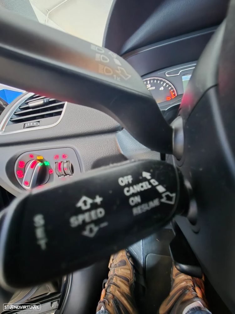 Audi Q3 2.0 TDI quattro S-tronic - 17