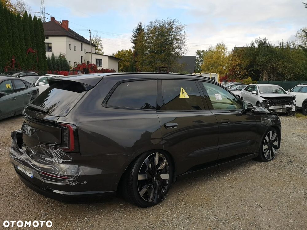 Volvo EX90 2025