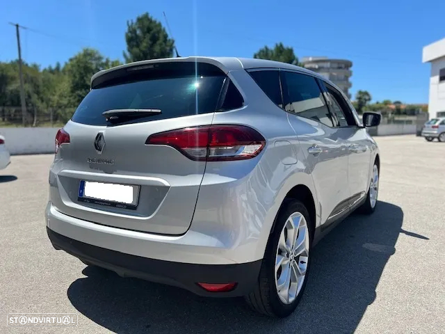 Renault Scénic dCi 110 LIMITED - 4