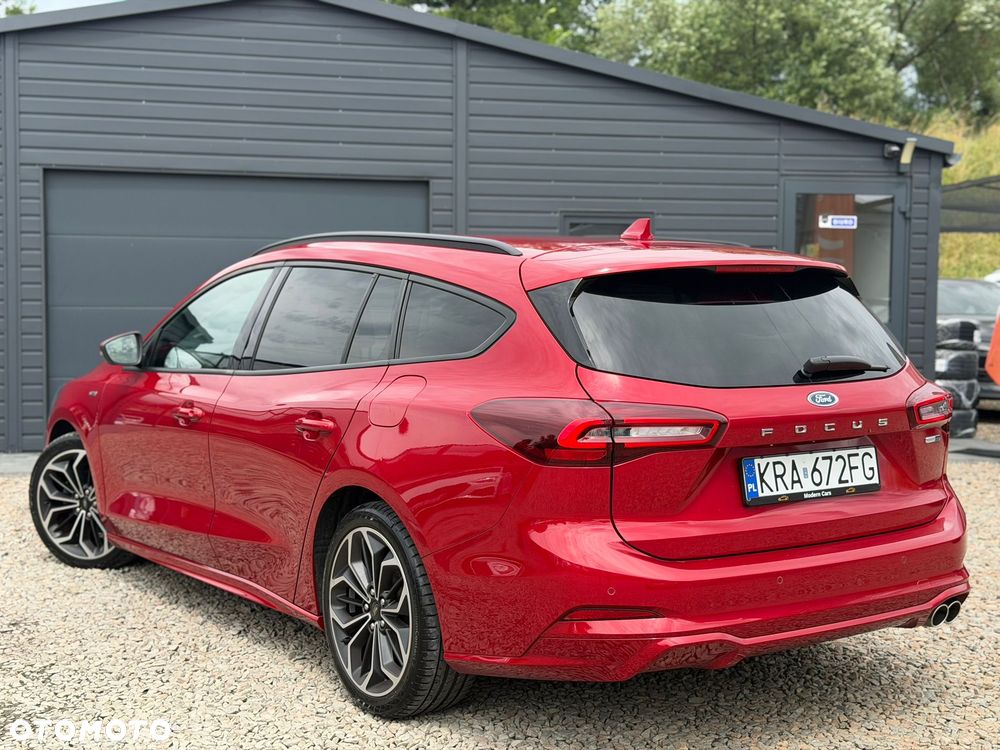 Ford Focus 1.0 EcoBoost Hybrid ST-LINE - 18