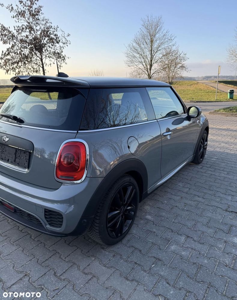 MINI ONE Standard - 7