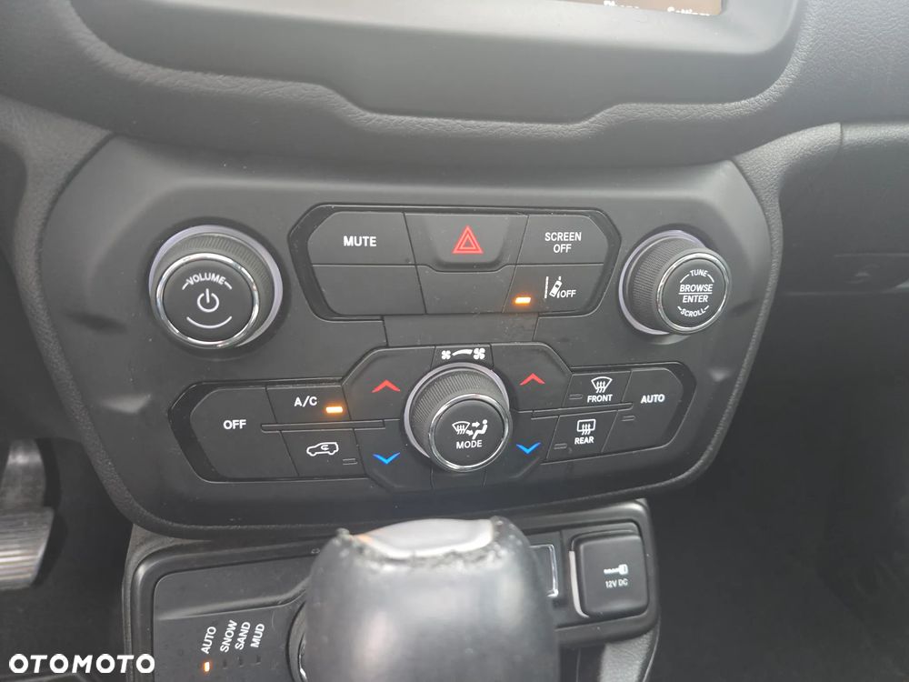 Jeep Renegade 1.3 T-GDI Active Drive Limited - 28