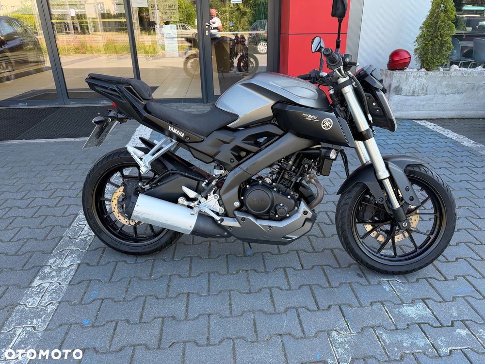 Yamaha MT - 2