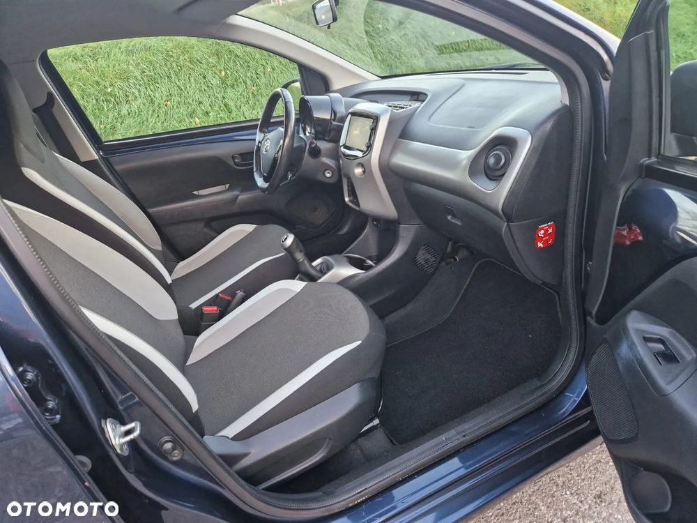 Toyota Aygo - 14