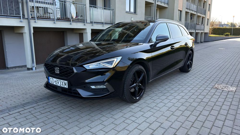 Seat Leon 1.5 eTSI FR DSG - 1