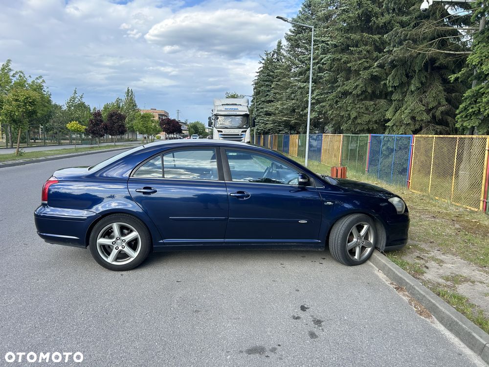 Toyota Avensis 2.2 D-CAT Prestige - 2