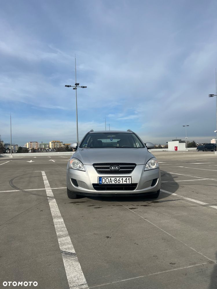 Kia Ceed 1.6 Comfort - 3