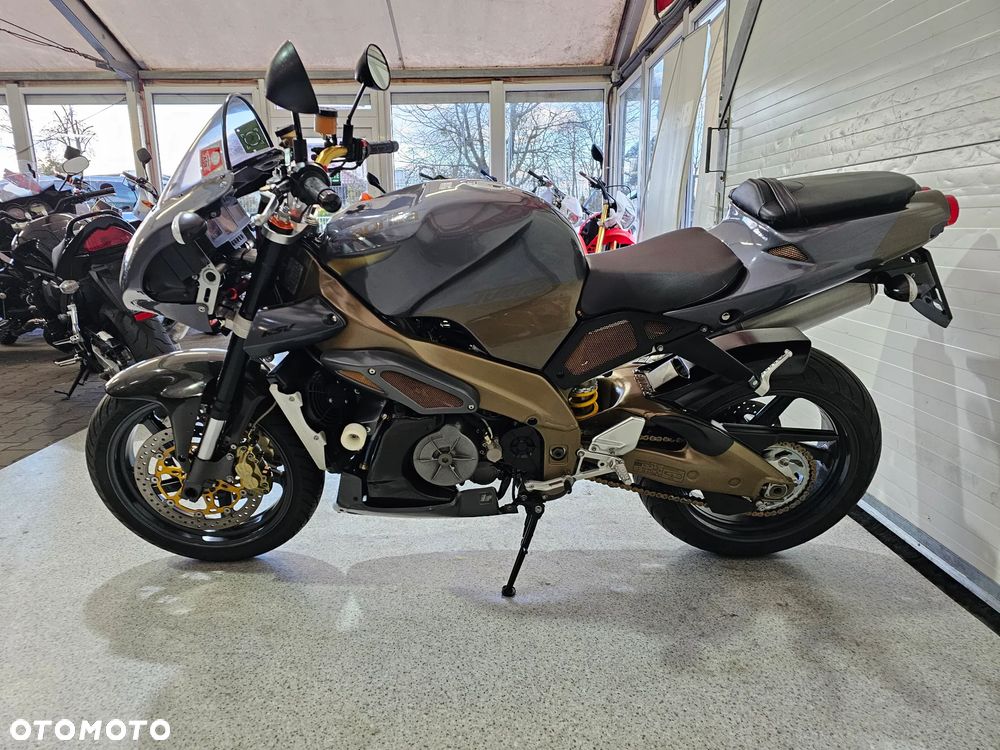 Aprilia Tuono - 12