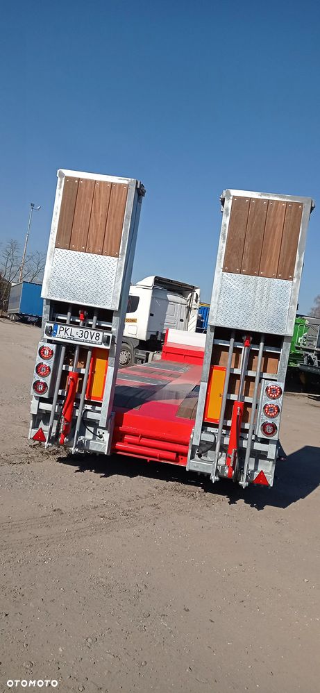 Bodex NN3 - Naczepa niskopodwoziowa 3 osiowa - 17