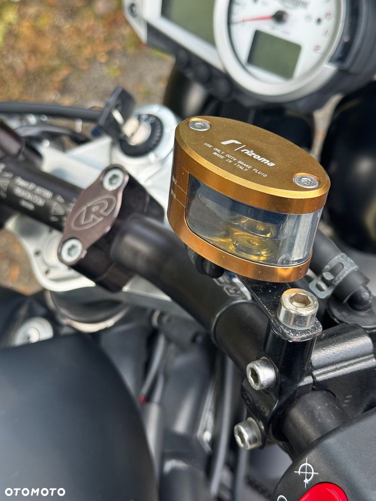 Triumph Speed Triple - 8